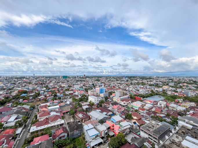 Exterior & Views 5, Compact 2BR at Apartemen Vida View Makassar By Travelio, Makassar