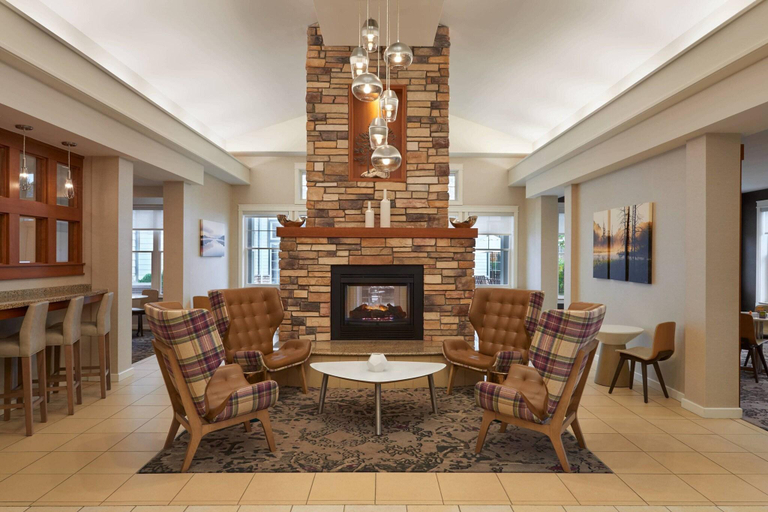 Public Area 2, Residence Inn by Marriott Gravenhurst Muskoka Wharf, Muskoka