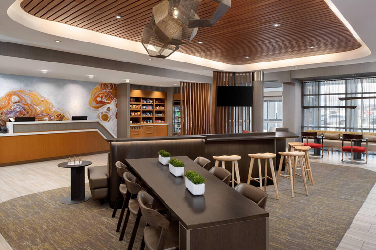 Food & Drinks 5, SpringHill Suites by Marriott St. George Washington, Washington
