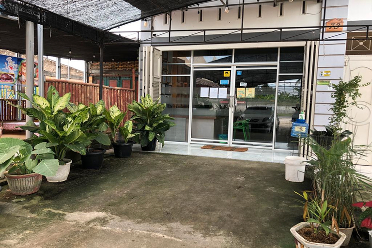 Exterior & Views 2, Guest House Nasyauqi Kuala Tanjung by ZUZU, Batubara