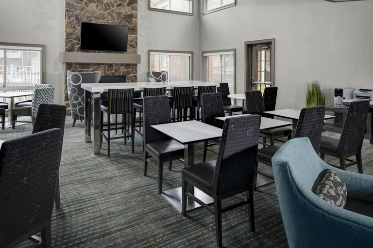 Food & Drinks 5, Residence Inn by Marriott Cleveland Independence, Cuyahoga