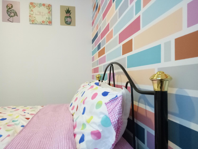 Bedroom 2, ICOLOR HOME & STAY CH3, Cameron Highlands