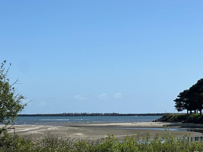 Others 5, Beachside Inn, Del Norte