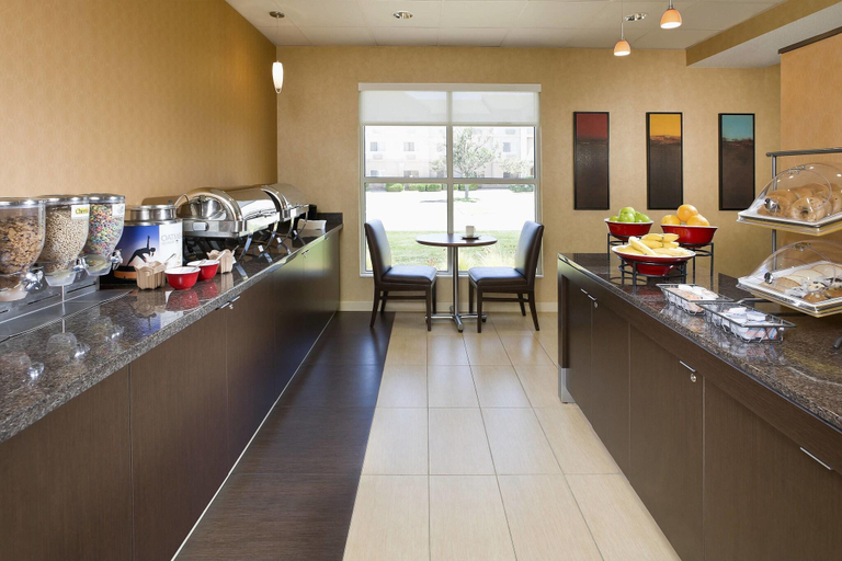 Food & Drinks 5, Residence Inn Amarillo, Potter