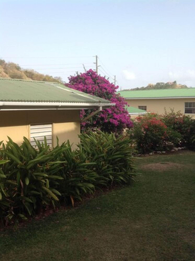 Public Area, Wave Crest Suites