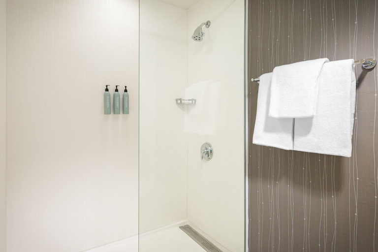 Bathroom 4, Courtyard by Marriott El Paso Airport, El Paso