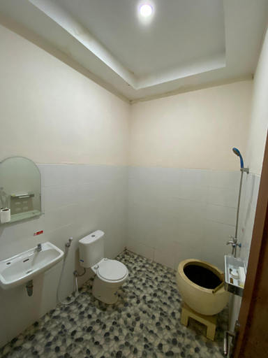 Bathroom, Borobudur Karanganyar Balkondes, Magelang