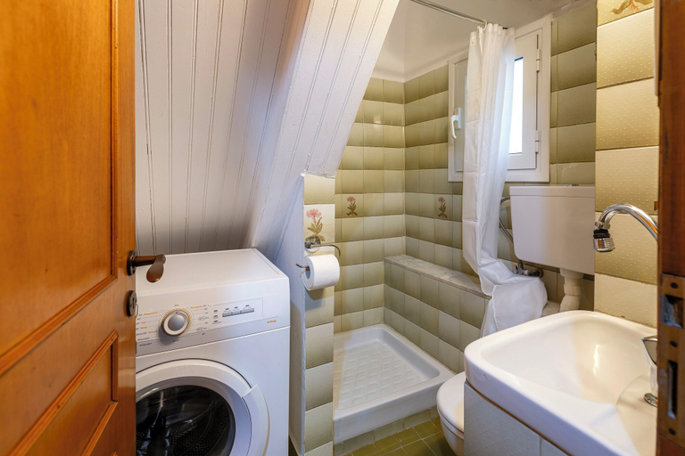 Bathroom 5, Venetian Vista Casa, Ionian Islands