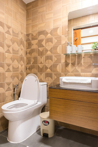 Bathroom 3, Suthep Home & Hostel, Don Muang