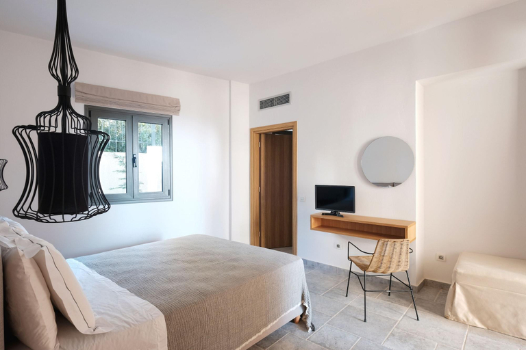 Bedroom 3, Margo Beach Hotel, Peloponnese