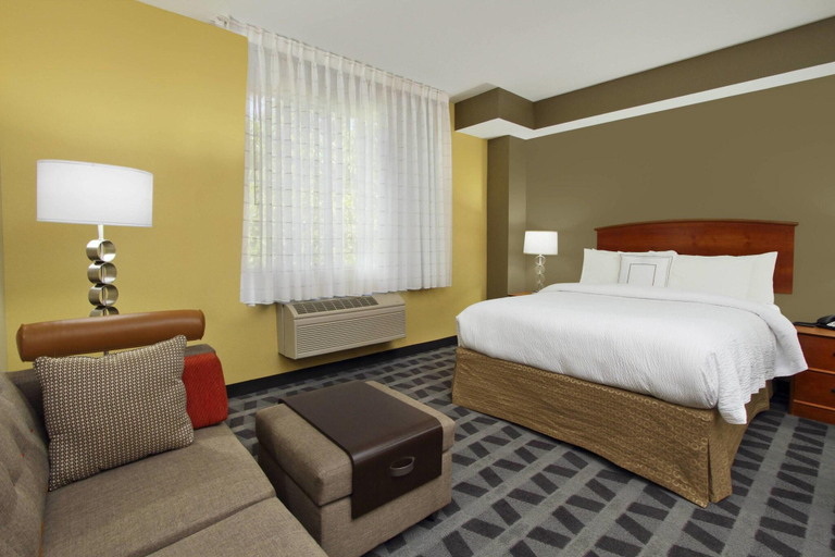 Bedroom 3, TownePlace Suites by Marriott San Jose Cupertino, Santa Clara