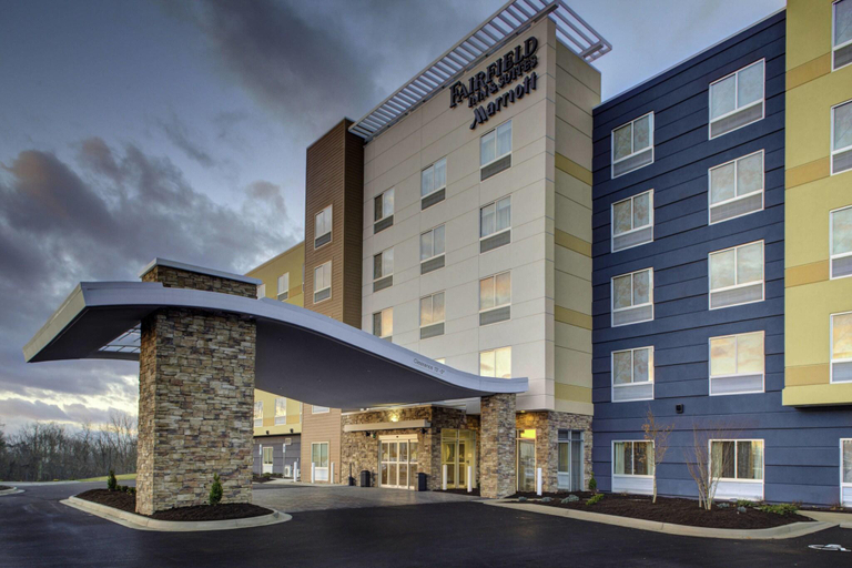Exterior & Views 3, Fairfield Inn & Suites by Marriott Roanoke Salem, Roanoke City