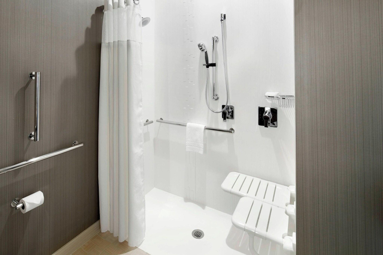 Bathroom 4, Courtyard by Marriott Houston Intercontinental Airport, Houston
