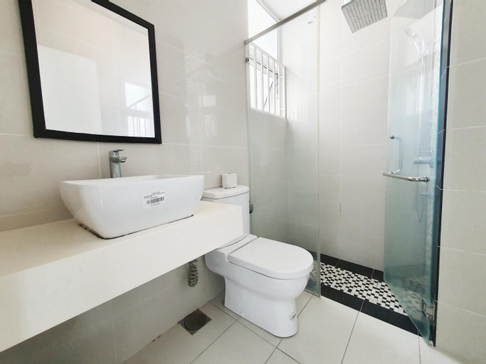 Bedroom 4, No.5 The Mint @ Puchong IOI MALL Skypod Residences, Kuala Lumpur