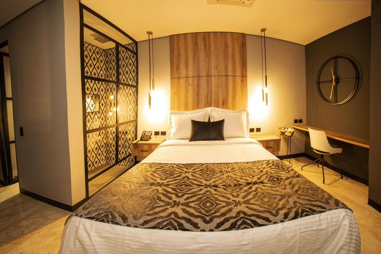 Bedroom 3, Hotel Cavalta, Medellín