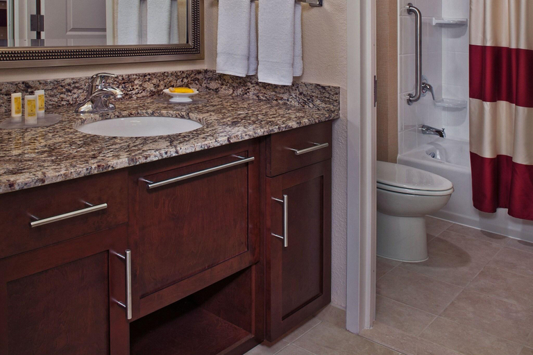 Bathroom 4, Residence Inn Arlington Capital View, Arlington
