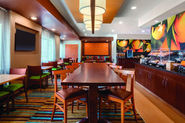 Food & Drinks 4, Comfort Inn And Suites Texas City, Galveston