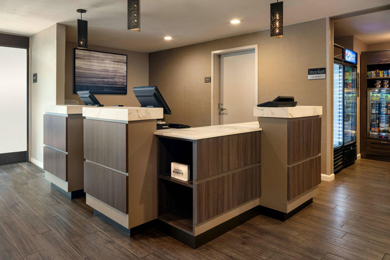 Public Area, Residence Inn Long Beach, Los Angeles