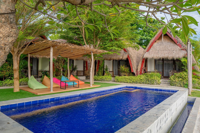 Swimming Pool 12