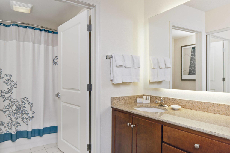 Bathroom 4, Residence Inn Boston Norwood/Canton, Norfolk