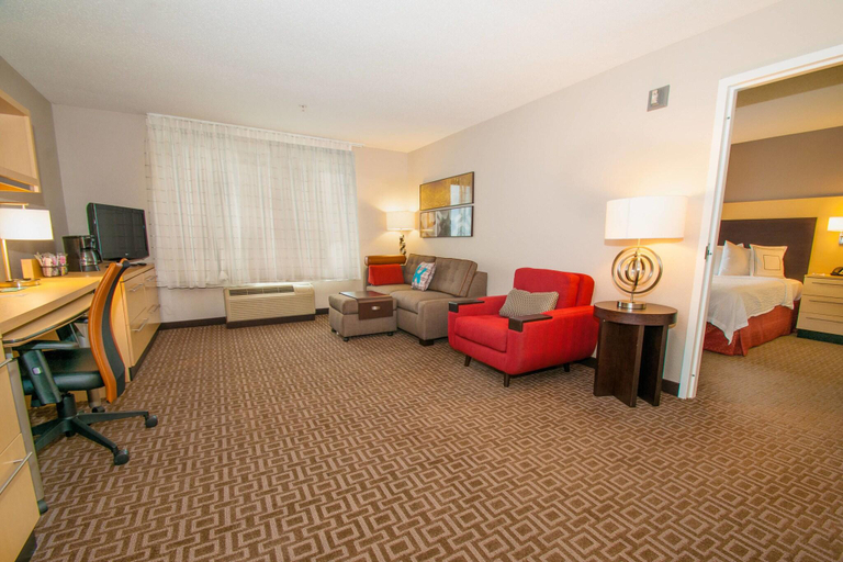 Bedroom 3, TownePlace Suites Scranton Wilkes-Barre, Lackawanna
