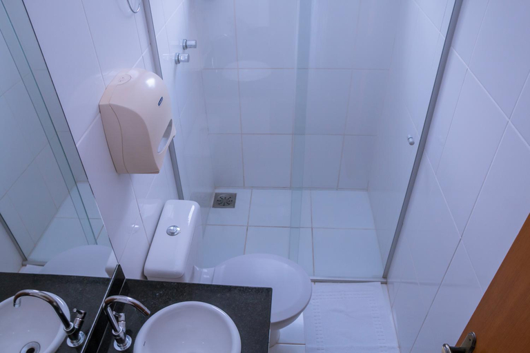 Bathroom 2, Hotel Bandeirantes, Ouro Preto