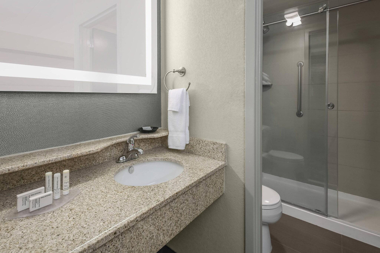 Bathroom 5, Springhill Suites Marriott Quail Springs, Oklahoma