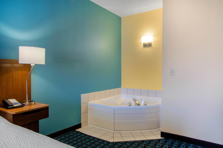 Bathroom 5, Fairfield Inn Fort Leonard Wood St. Robert, Pulaski