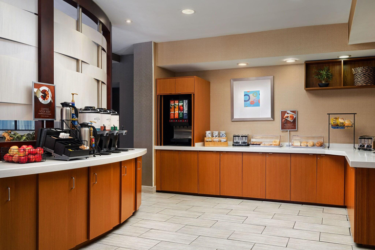 Food & Drinks 5, Springhill Suites Edgewood Aberdeen, Harford