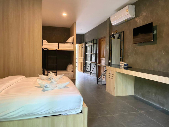 Bedroom 7