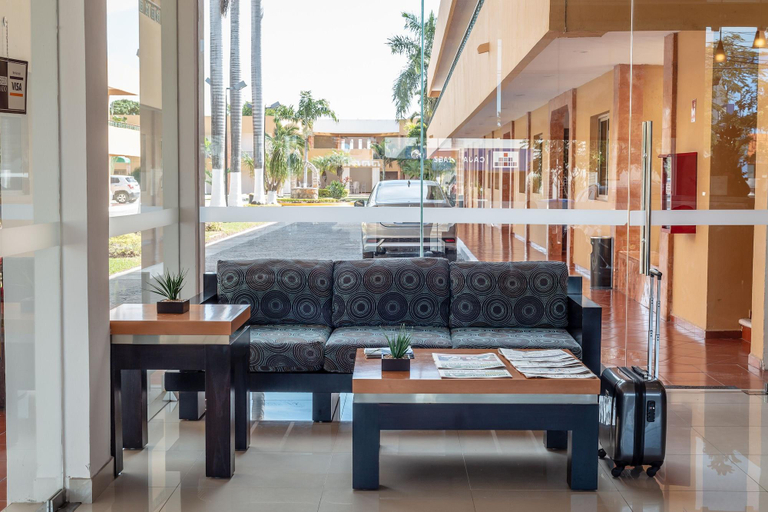 Public Area 2, Tecnohotel Itzaes, Mérida