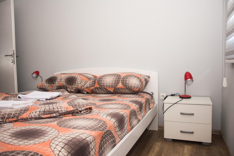 Others 4, Motel Aura, Foča