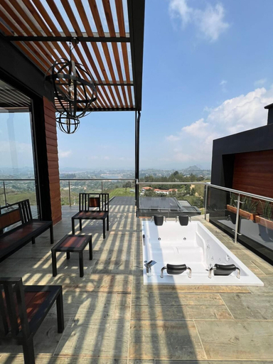 Sport & Beauty 5, MONTECIELO HOSTING GUATAPE, Peñol