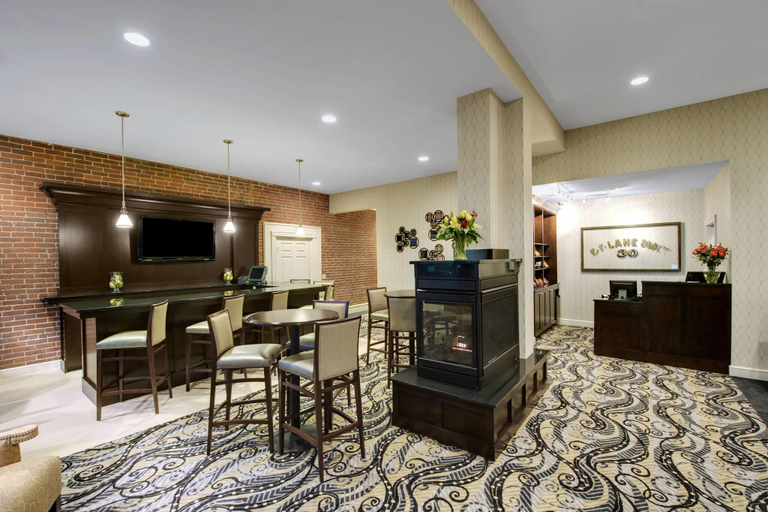 Public Area 2, Fairfield Inn & Suites by Marriott Keene Downtown, Cheshire