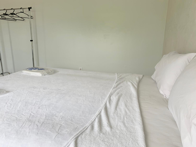 Bedroom 13
