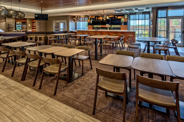 Food & Drinks 5, SpringHill Suites Amarillo, Potter