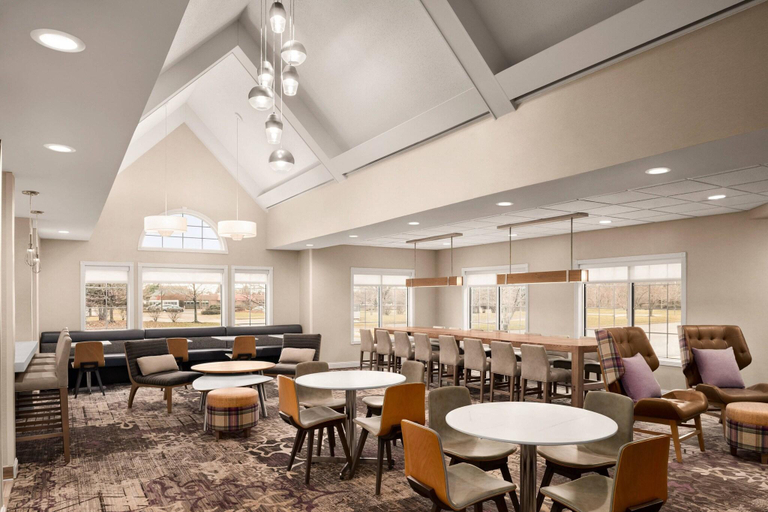 Food & Drinks 5, Residence Inn Chicago Bloomingdale, Dupage