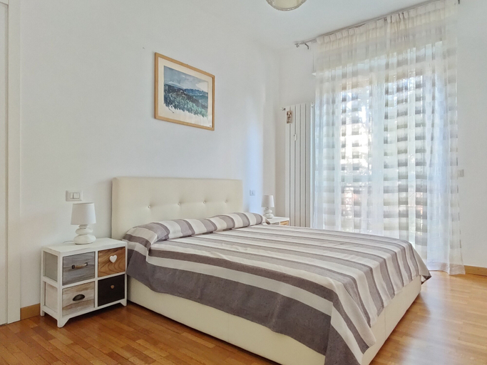 Room 2, Modern Flat - via Crimea 25, Milano
