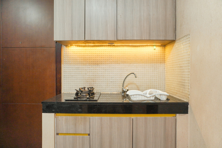 Others 4, Comfy and Homey 1BR at Sky Terrace Apartment By Travelio, Jakarta Barat
