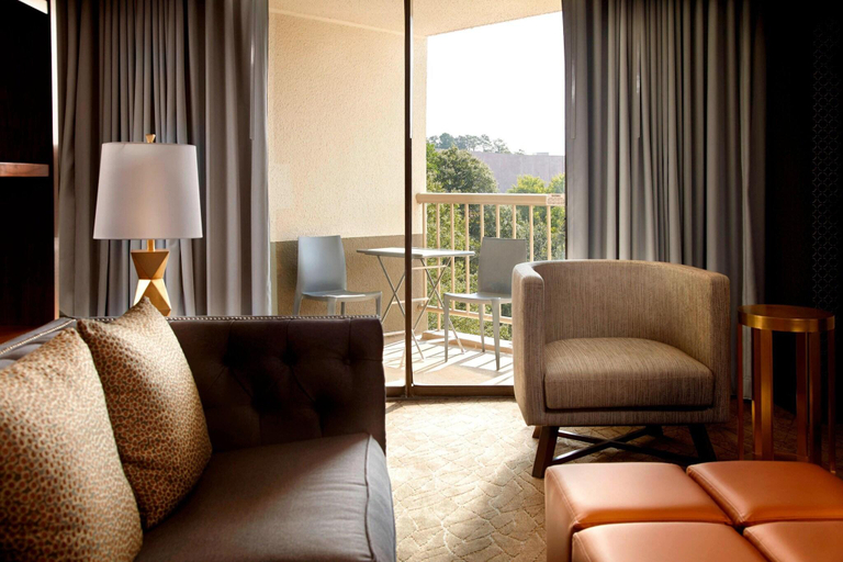 Public Area 2, Raleigh Marriott Crabtree Valley, Wake