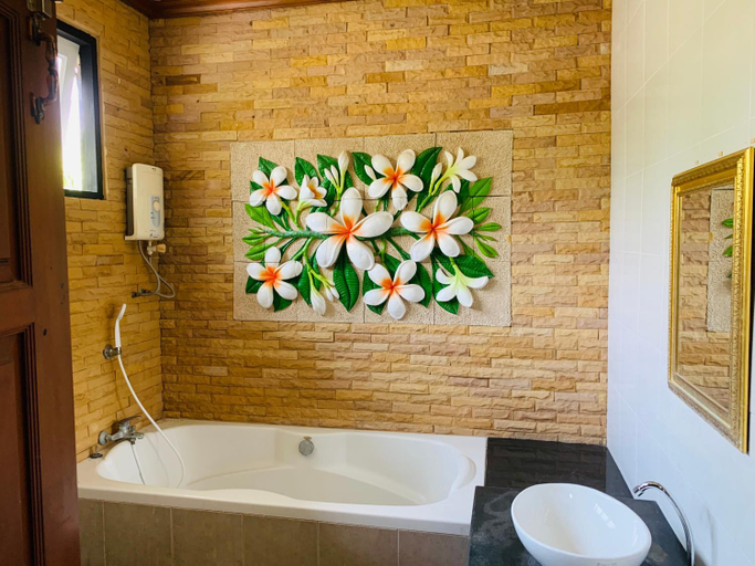 Bathroom 3, Bua Sawan Resort, Muang Kanchanaburi