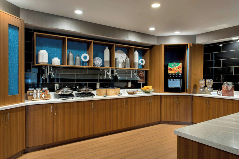 Food & Drinks 5, SpringHill Suites Danbury, Fairfield