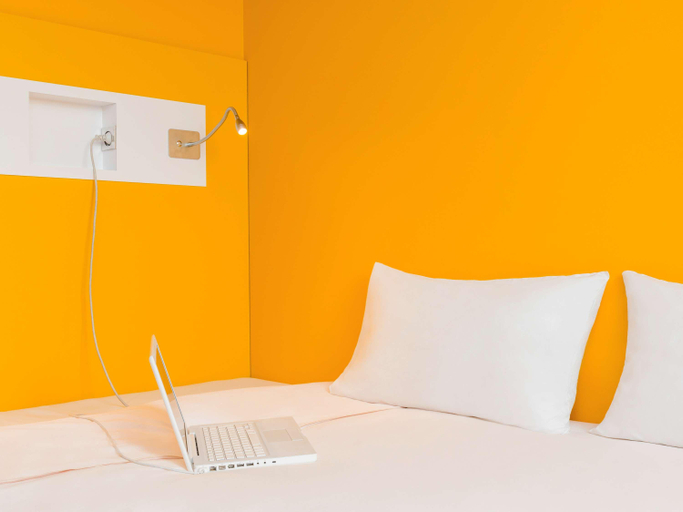 Bedroom 3, ibis budget Beauvais Aeroport, Oise