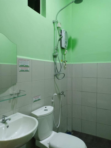 Bathroom 2, Mutiara Inn GuestRoom, Yan
