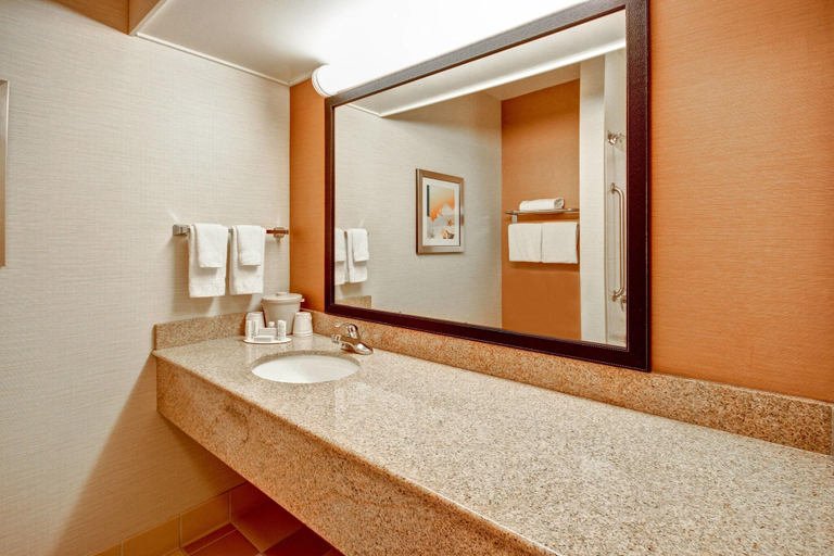 Bathroom 4, Fairfield Inn Suites Saratoga Malta, Saratoga