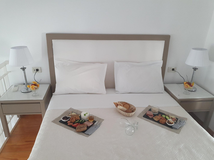 Bedroom 3, Elizabeth Suites, Crete
