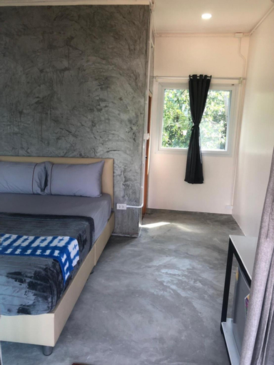 Bedroom 16