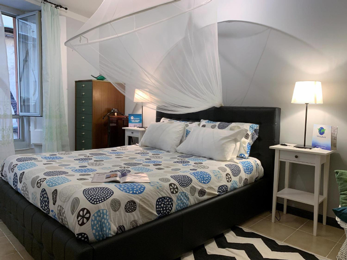 Bedroom 5, La Rosa Volante by Holiday World, Genova