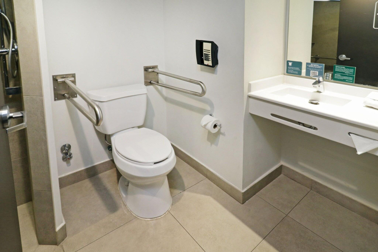 Bathroom 4, City Express Junior By Marriott SLP Zona Industria, San Luis Potosí