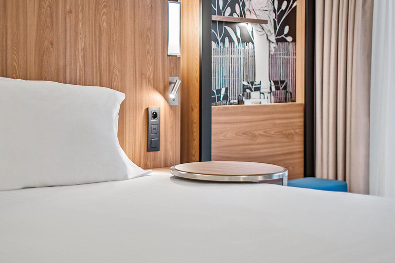Bedroom 3, Courtyard by Marriott Paris Porte de Versailles, Hauts-de-Seine
